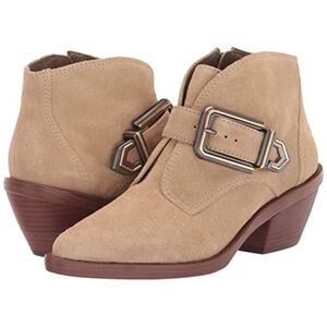 Vince Camuto Ashena Suede Western Buckle Booties size 7.5 new tan